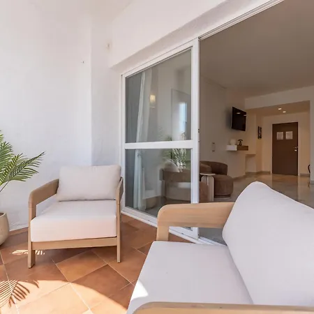 Occidental Banus 2&4 *